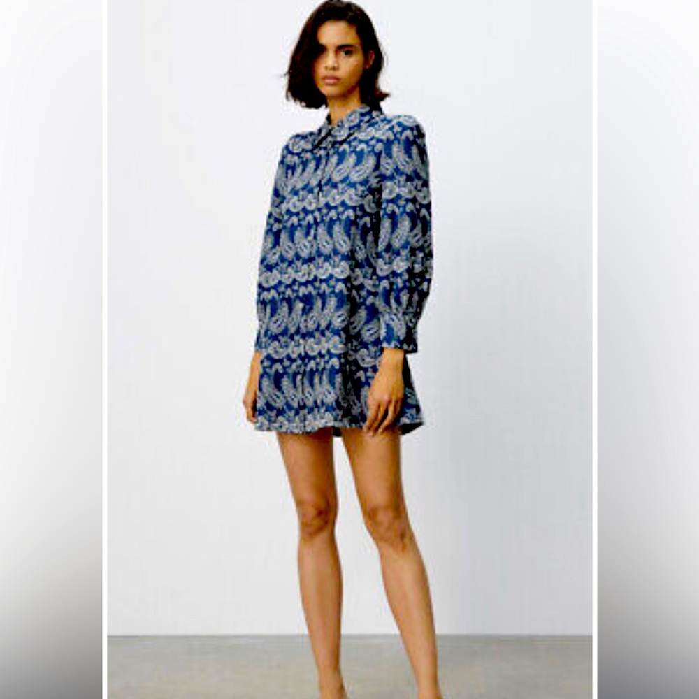NWOT ZARA openwork eyelet embroidered Blue White Buttondown Shirtdress SMALL